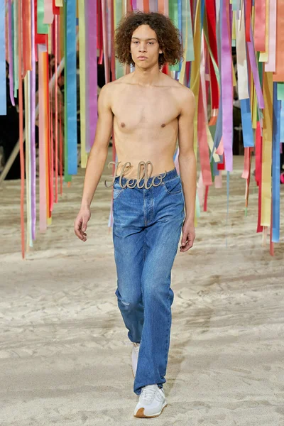 Look 21